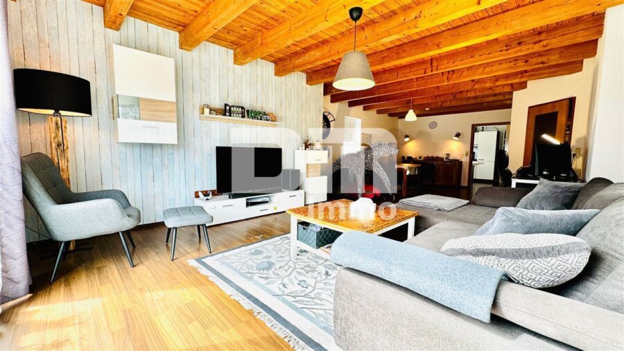 Schönes Mehrfamilienhaus geteilt nach WEG mit umfangreichen Nutzflächen und Traumgrundstück - WE2 - EG Wohn / Esszimmer / Zugang Terrasse